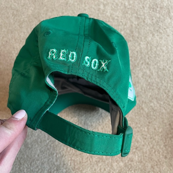 Unisex! MLB Boston Red Sox On Field 2018 ST PATRICKS DAY FLEX Hat by New Era - Picture 3 of 5